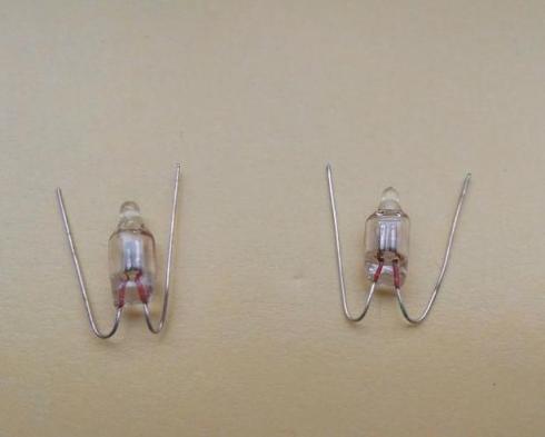 لامپ نئون فازمتروچراغ سیگنال