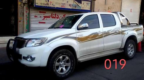 خط کشی استیکر برچسب بدنه تویوتا هایلوکس