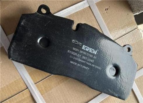 ترخیص و تامین انواع لنت های کامیونی و سواری