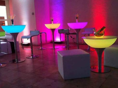 اجاره انواع میز و صندلی های LED