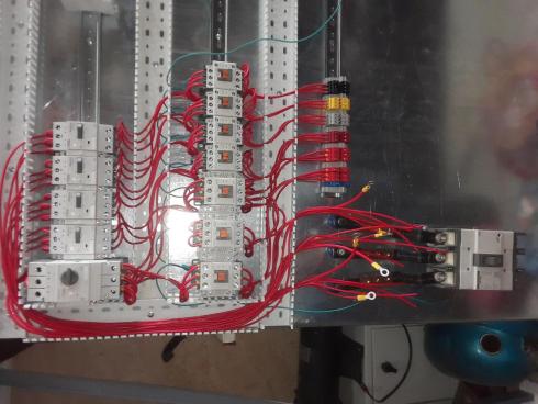 برق صنعتی ، تابلو برق ، plc , اتوماسیون صنعتی