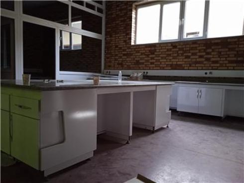 سکوبندی آزمایشگاه
