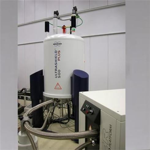 تعمیر تخصصی کلیه مدلهای دستگاه 1HNMR کمپانی بروکر Bruker