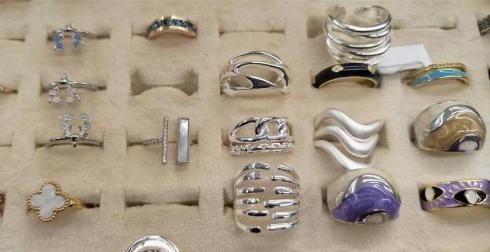 فروش تک و عمده اکسسوری بدلیجات جوراب و ارسال