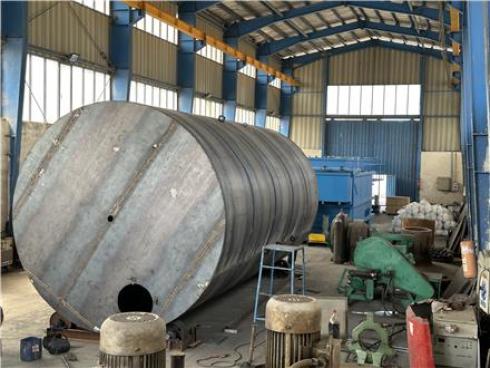 ساخت و فروش مخازن آهنی و استیل