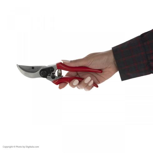 فروش انواع قیچی باغبانی ، اره باغبانی ، سمپاش شارژی