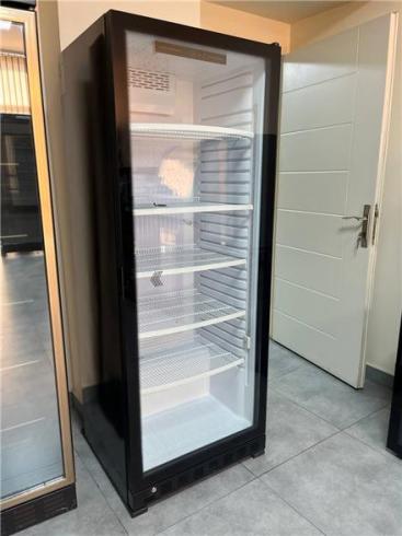 یخچال ایستاده عرض ۷۰ سانت ایرانی آکبند