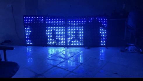 میز ۴ استند دیجی  مشابه تی وی ۸۶۴ پیکسل