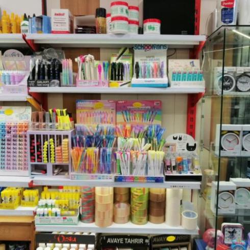 کتاب لوازم تحریر و لوازم هنری نقش جهان