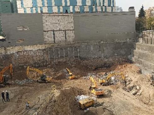 تخریب و خاک برداری