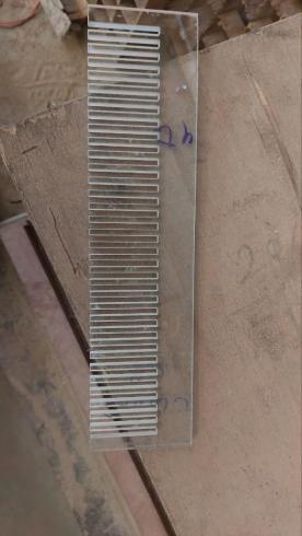 خدمات واترجت برش شیشه،سرامیک، سنگ در اصفهان