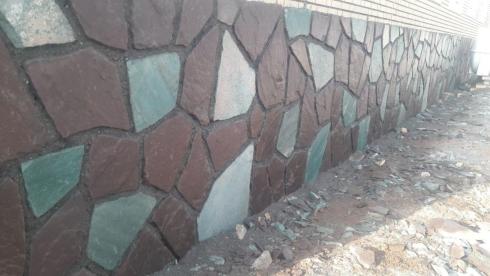 فروش سنگ لاشه و اجرای محوطه سازی با تخته سنگ