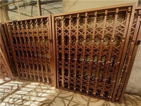 ساخت و نصب حفاظ درب آکاردئونی