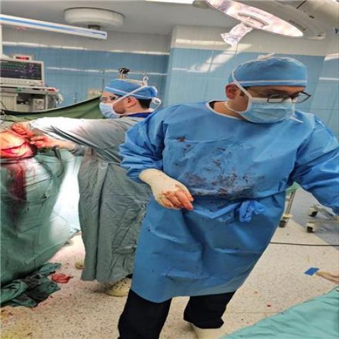 متخصص جراحی دست و اعصاب محیطی