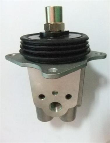 سوپاپ لیور کوماتسو کیت دسته لیور کوماتسو pc200 , pc220 کایت اتاق کوماتسو انواع رلیف والف کوماتسو