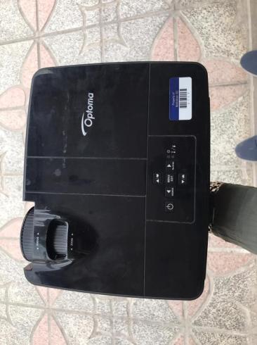 خریدار ویدئو پروژکتور