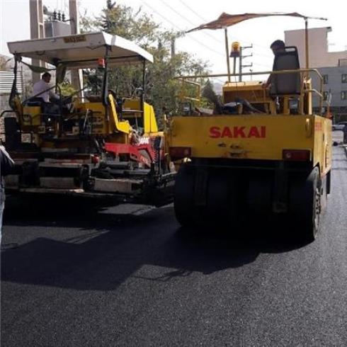 پخش تراشه آسفالت کاری در هشتگرد