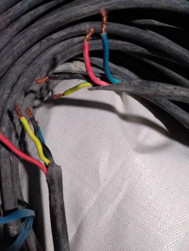 خریدار سیم روکشدار وکابل روکشدار 