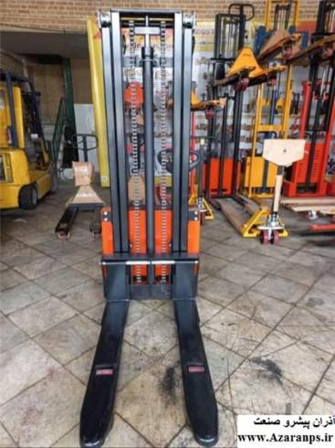 انواع استاکر دستی ، برقی و نیمه شارژی