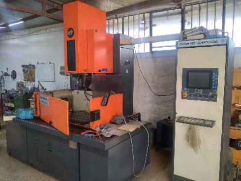 خدمات اسپارک cnc
