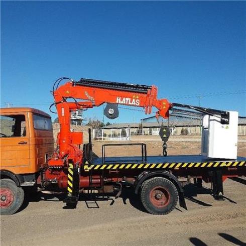 اجاره بالابر نفربر و جرثقیل کفی خاور در اصفهان