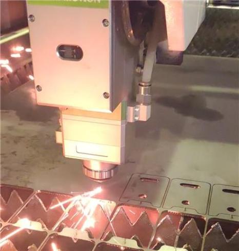 برش فلز فایبر