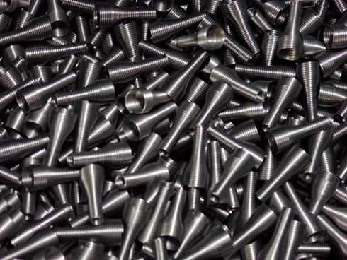 خدمات ساخت انواع فنر با ماشین آلات سی آن سی(CNC)