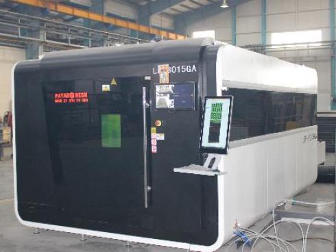 تولید انواع دستگاه لیزر فایبر