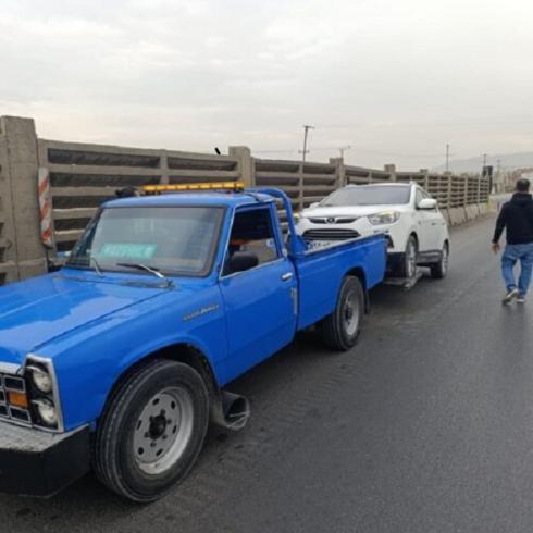 یدک کش فولادشهر به صورت شبانه روزی