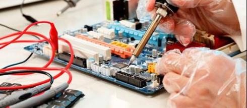 تعمیر تخصصی تجهیزات پزشکی