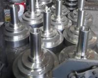 ساخت قطعات شرکت های راه آهن پتروشیمی و ماشین آلات سنگین