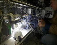 تعمیرات لبه چسبان کلیه برند ها