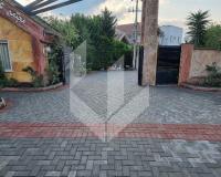 تولید کننده و اجرا کفپوش بتنی ، جدول بتنی پرسی برای شهرک ها