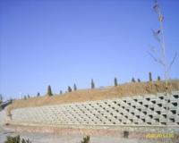 فلاورباکس بتنی گلفوژ، گلدان شیب بندی