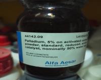 فروش پالادیوم احیا شده و اکسید شده  بر ذغال فعال آلفا