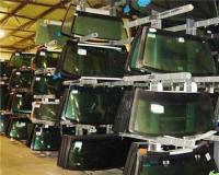 فروش شیشه جلو و عقب و درب و لچکی بنز و BMW و پورشه