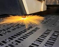 خدمات برش لیزر در کرج ، برش پانچ سی ان سی ، خمکاریcnc