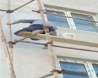 عایق نانو روی دیوار و رنگ نمای ساختمان در بابلسر و آمل و محمودآباد