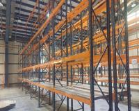 خریدار قفسه