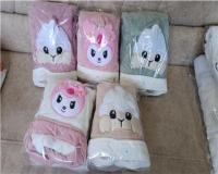 تولیدوفروش حوله های پالتویی تنپوش بچگانه