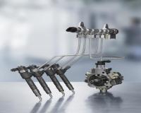 تعمیر و تنظیم سیستم سوخت رسانی کامان ریل