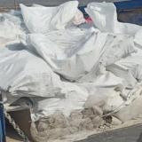 خاکبرداری و تخریب وانت نیسان حمل نخاله ساختمانی کارگر