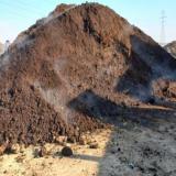 کود حیوانی کود گاوی پوسیده و خاک باغچه