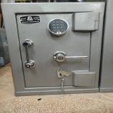 خدمات تعمیرگاوصندوق09196337506