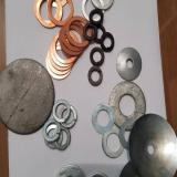 تولید کننده انواع واشر آلات صنعتی و پیچ و مهره